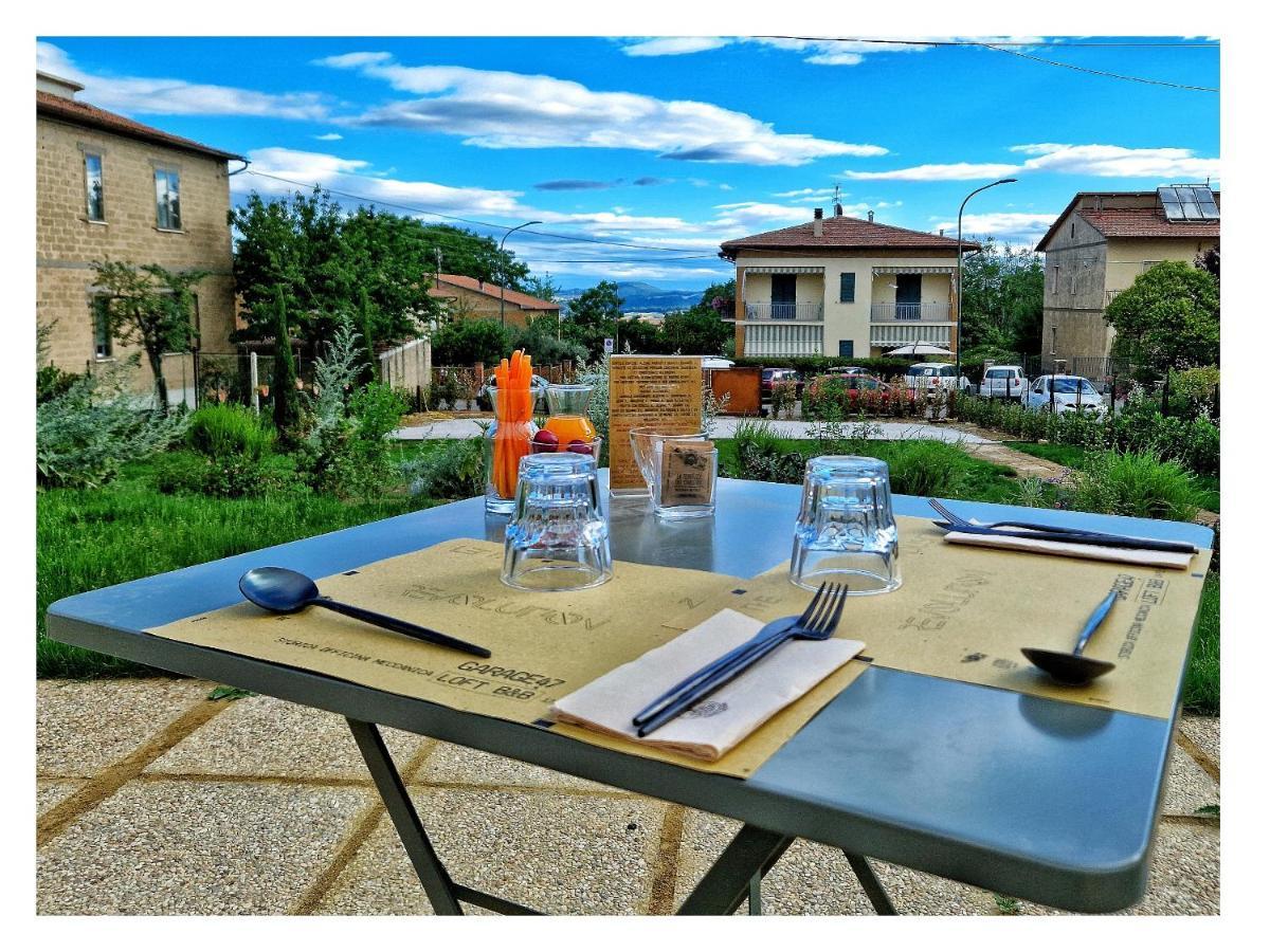 Garage47 Storica Officina Meccanica Loft B&B In Pienza Eksteriør billede