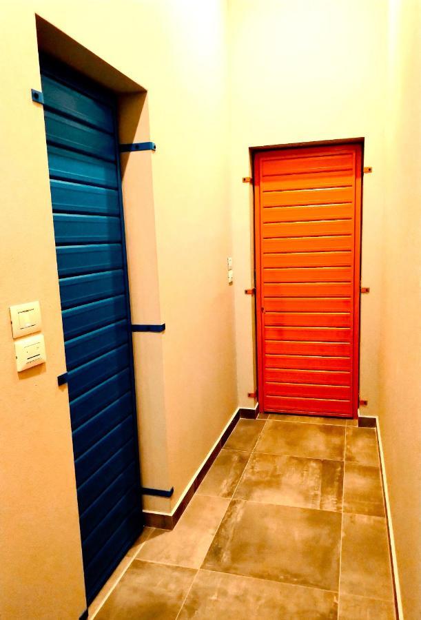 Garage47 Storica Officina Meccanica Loft B&B In Pienza Eksteriør billede